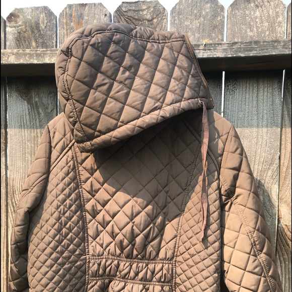 This Fitted Like New Puff Jacket - Picture 7 of 7